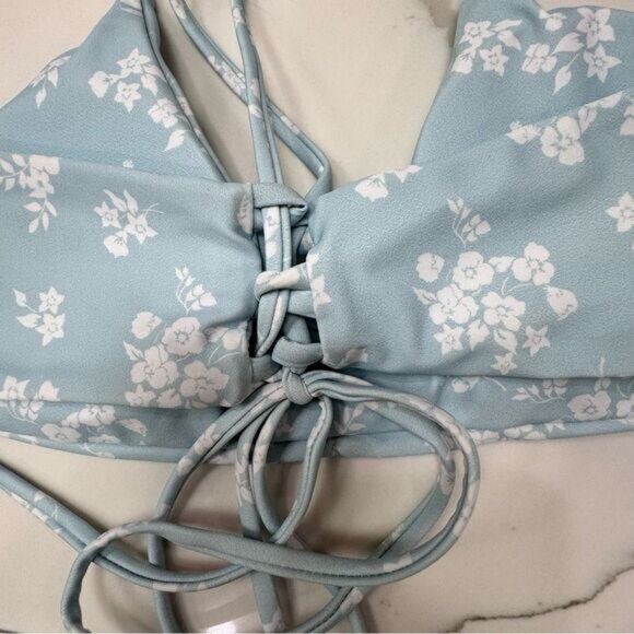 Floral bikini 2 piece swimsuit - Picture 3 of 4